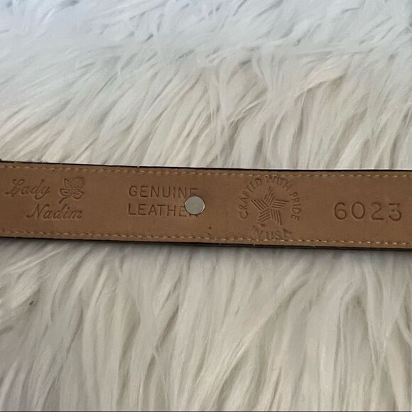 Lady Nadim belt leather silver buckle and medallions sz Large animal hair - Picture 7 of 7